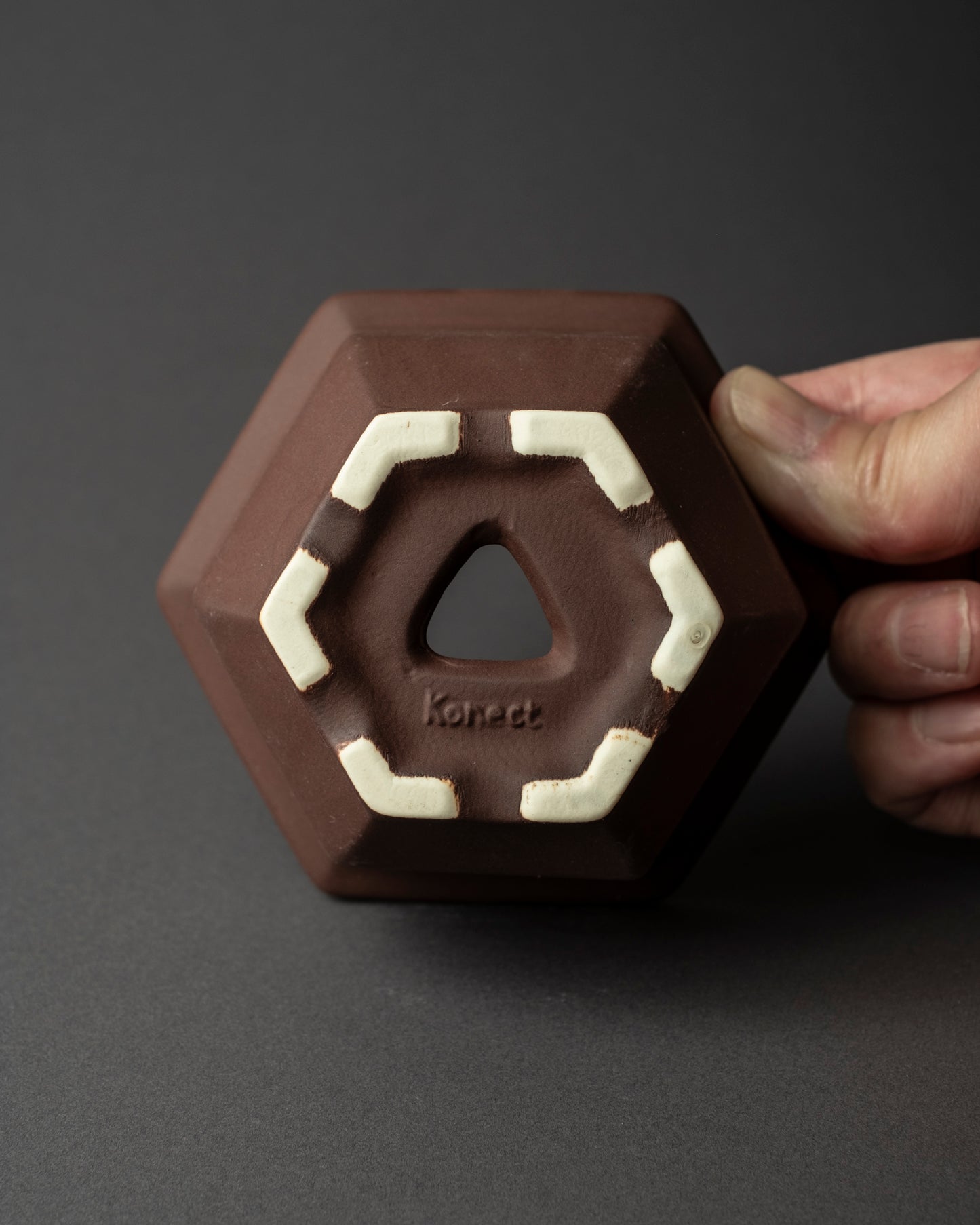 konect nos pot M Charcoal