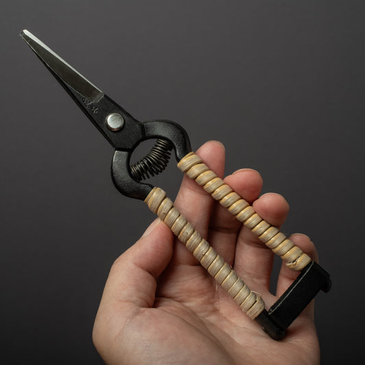 Niwaki Rattan Snips